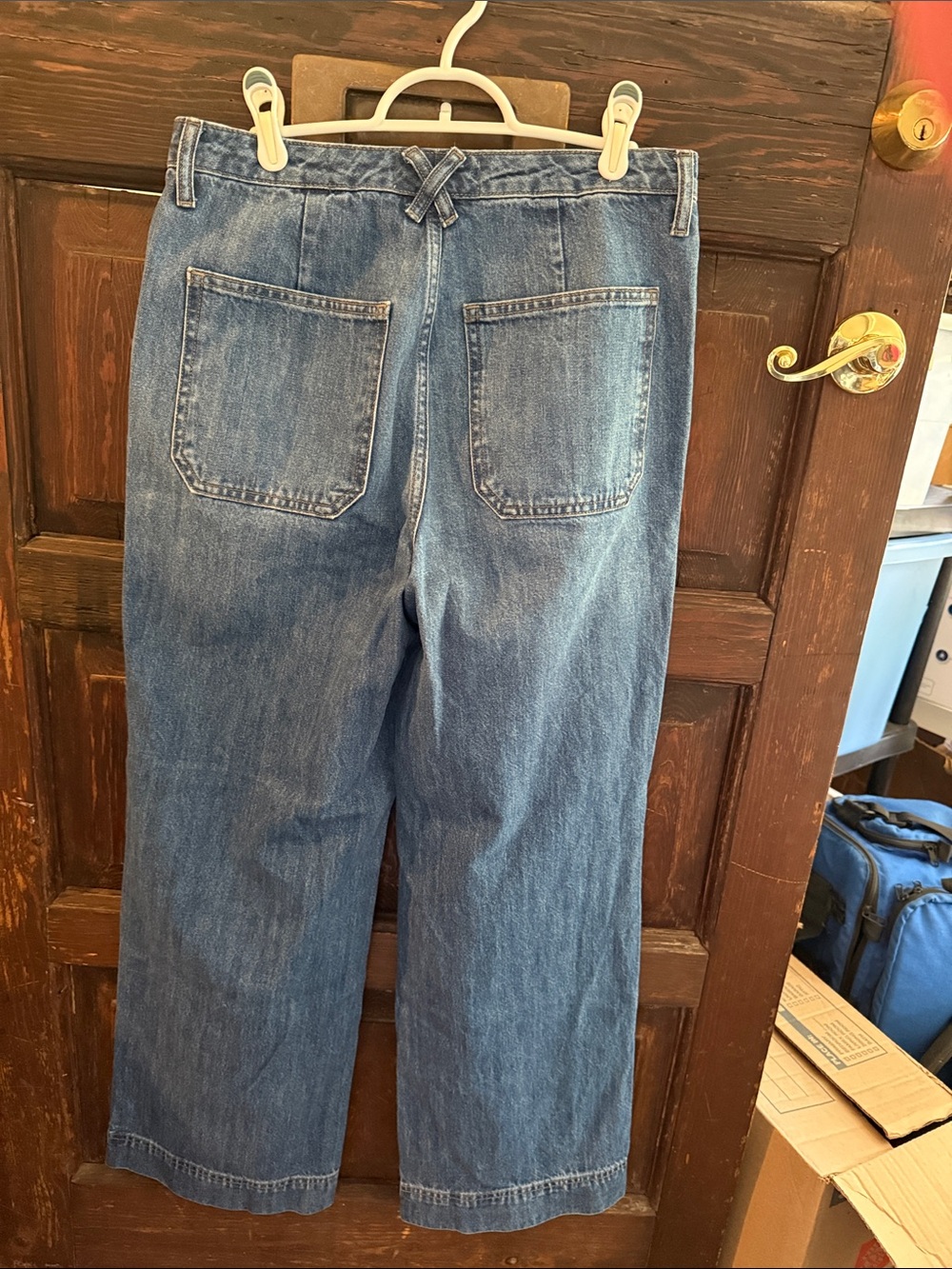 Universal Thread Blue Denim Jeans High-Rise - Picture 4 of 4
